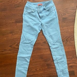 Butt Shaper Women's Mid-Rise Skinny Jeans